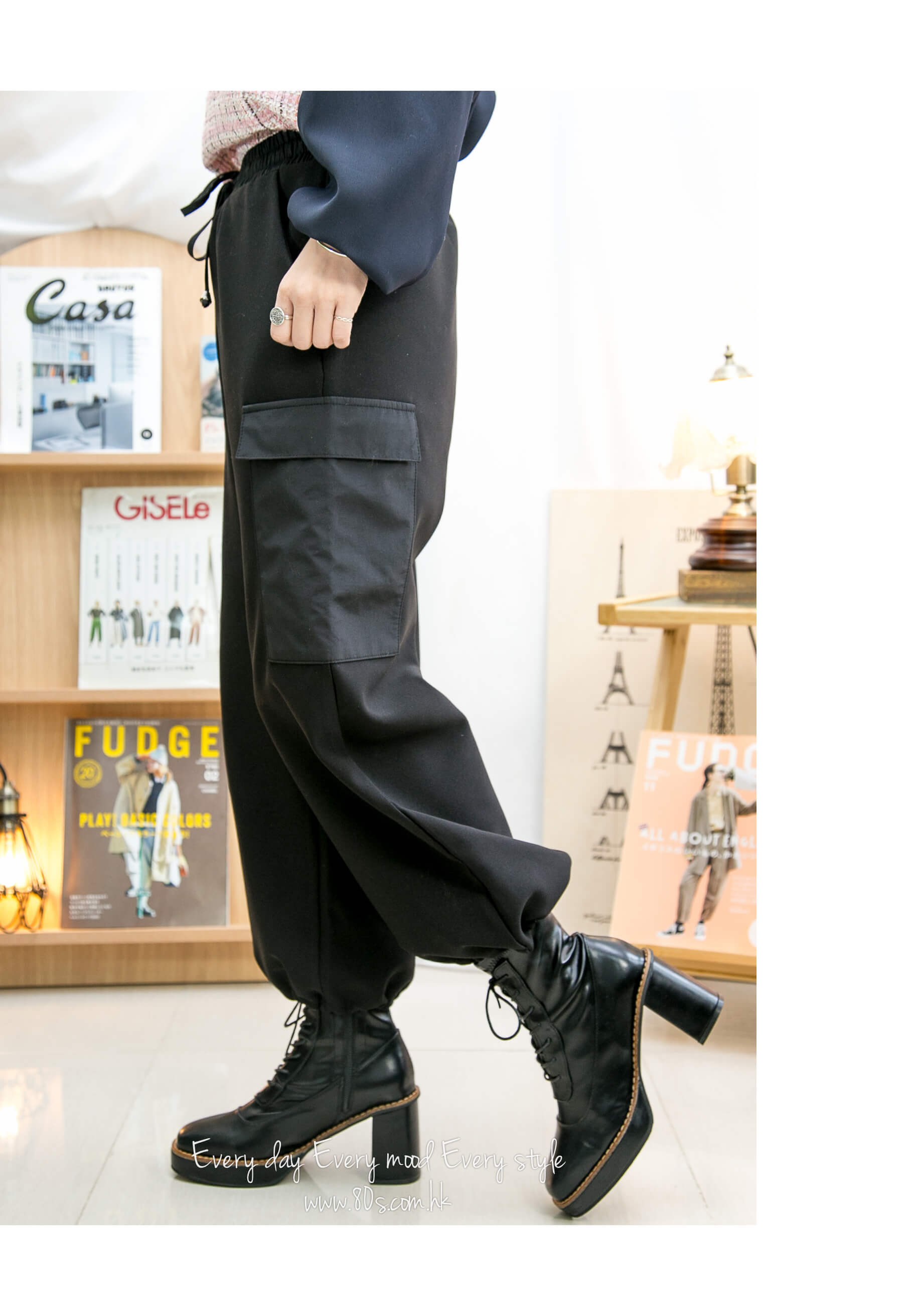 2215-1183-設計感- 腳位束繩 ‧ 橡根腰 ‧ 滑滑扯布料褲 (韓國) 